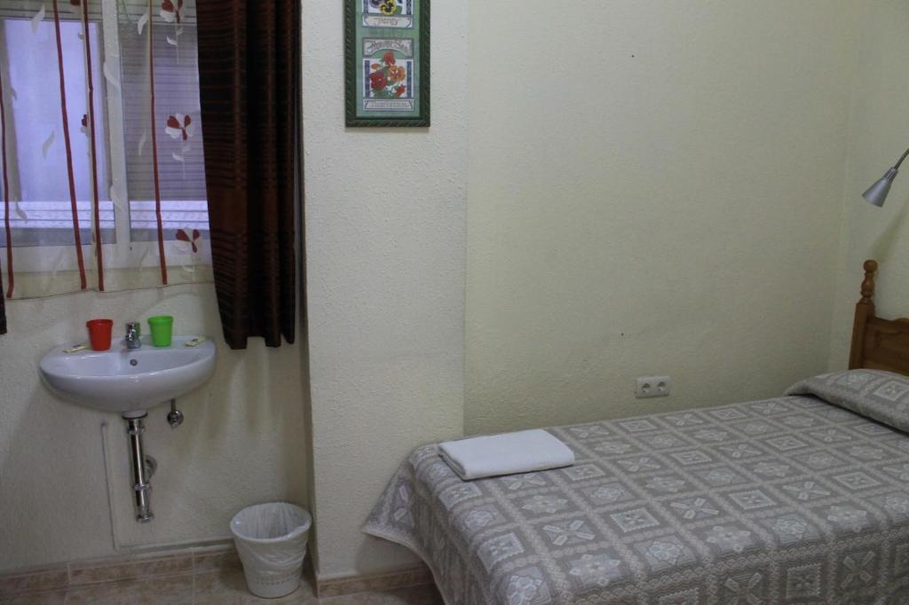 Pension Juanita Málaga Habitación foto